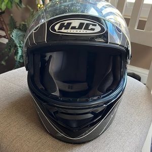 Adult Motorcycle Helmet. Size Large